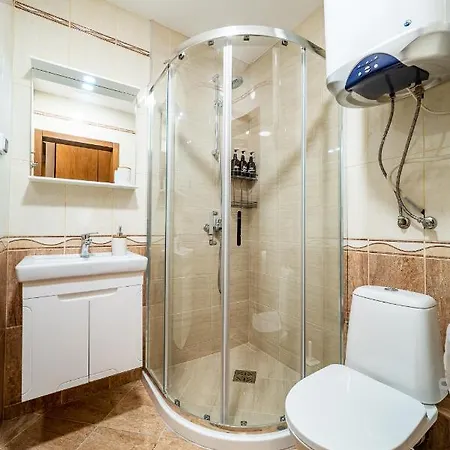 Cozy 2bdrm Апартаменти Варна